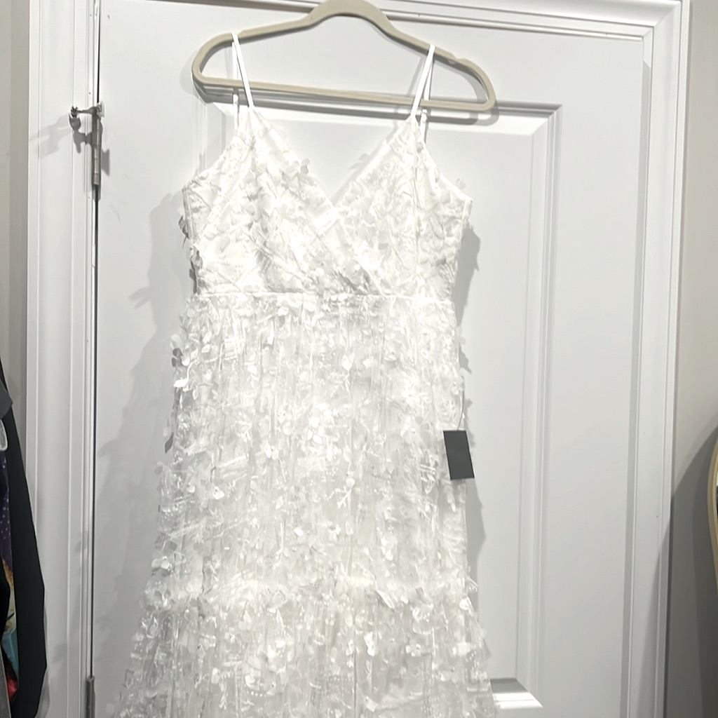 Lulus Springtime Soiree White Sequin 3d Floral Applique Midi Dress